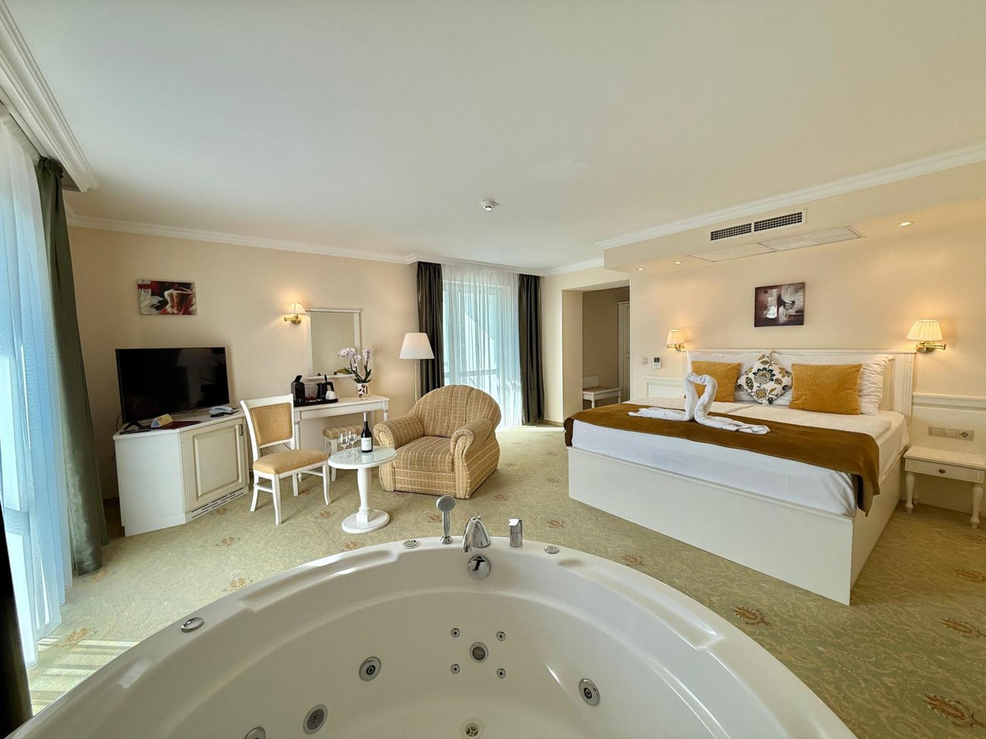 Calimbra Wellness Hotel Superior Miskolc Luaran gambar