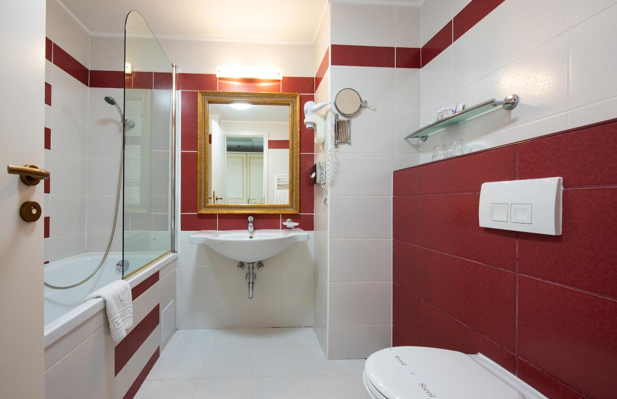 Calimbra Wellness Hotel Superior Miskolc Luaran gambar