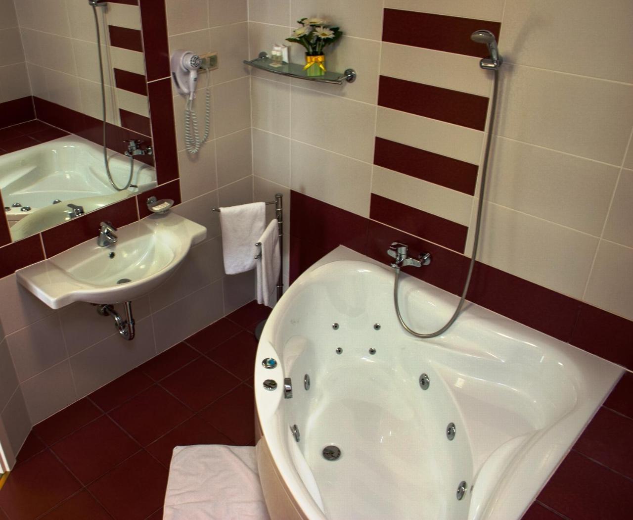 Calimbra Wellness Hotel Superior Miskolc Luaran gambar